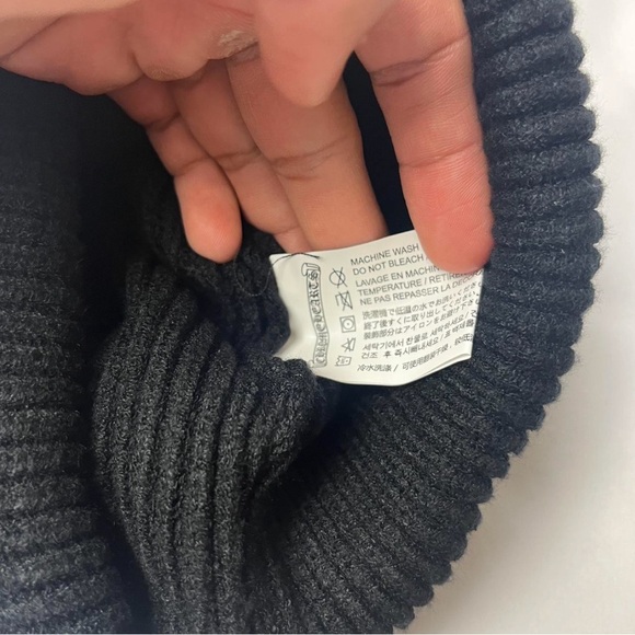 Black Chrome Hearts Beanie - Picture 2 of 4